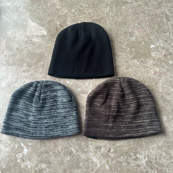 Mossy Oak 3 Pack Hat beanies, brown, black and gray - Picture 2 of 6